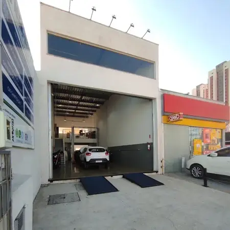 Fachada da Tech Auto em Jundiaí